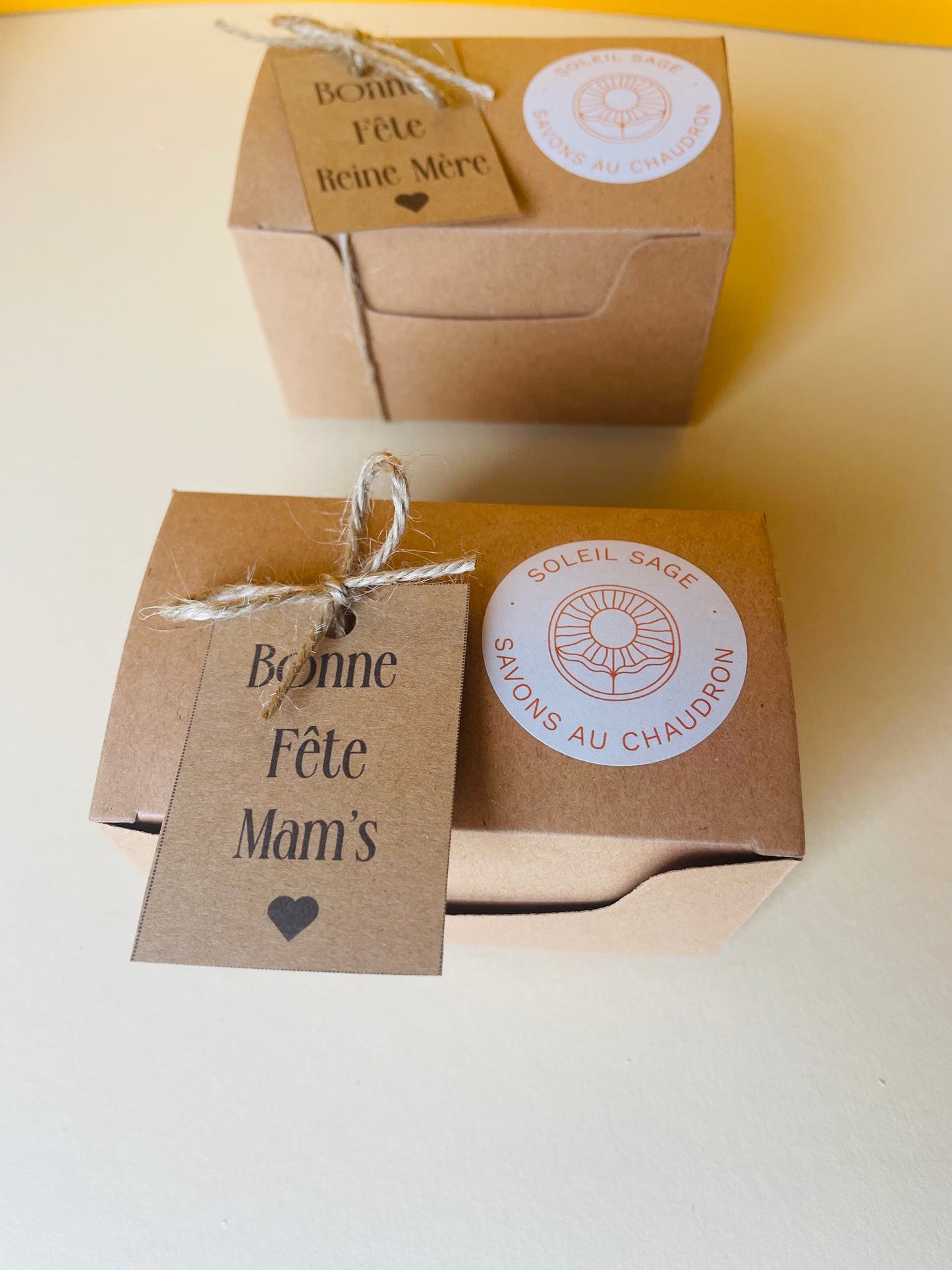 Coffret cadeau + 2 savons - Fête des mères